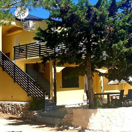 Villa Niva วีร์ ภายนอก รูปภาพ
